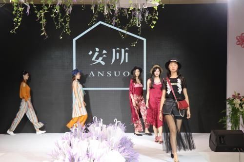 唯美花起 随新而悦 石家庄新百广场二三层美幻