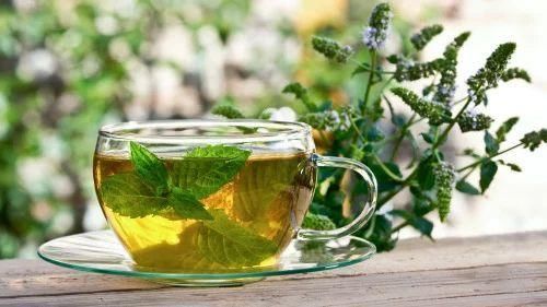 52岁男子胸闷胸痛确诊肺癌,医生提示:肺癌发病