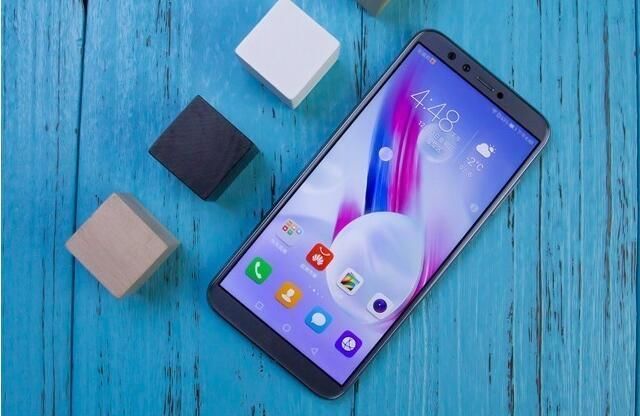 荣耀9青春版和荣耀畅玩7X对比,谁才是国产性