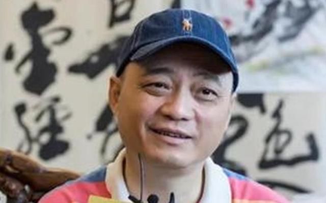 影射黄圣依夫妻逃税 崔永元:有人威胁灭掉我