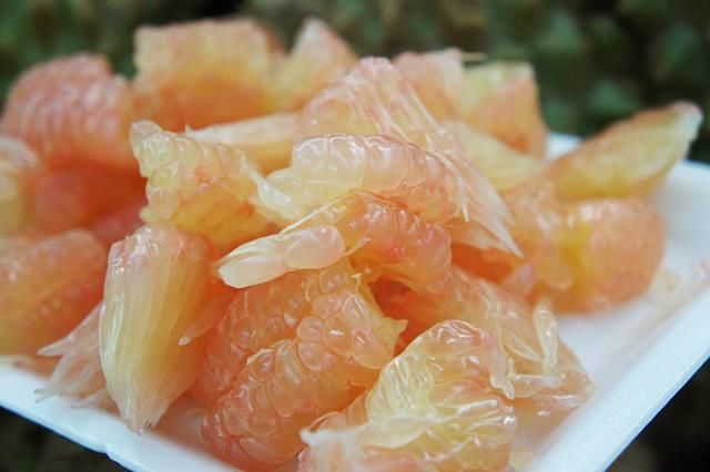 吃柚子能减肥,但是一旦碰到它们,就变成毒药,会