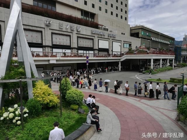 日本人在俄罗斯世界杯的这一幕惊讶世界,值得