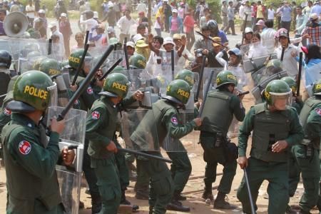 是什么导致越南工厂纷纷倒闭,老板都想回中国