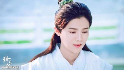 蔡徐坤王俊凯最新古装造型公开,鹿晗吴亦凡都