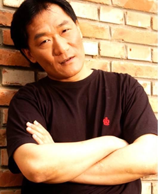 据2007年的媒体报道,侯宝林大师临终前还一再嘱咐侯耀华侯跃文好好