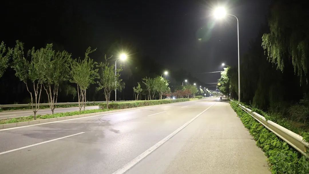 节能增量、多杆合一，顺义区“智慧”路灯提升城市景观水平