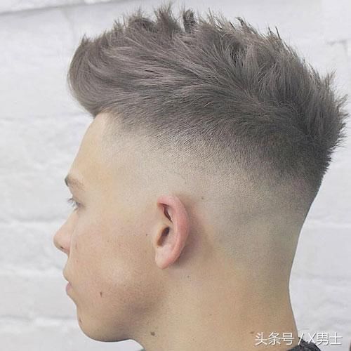 为何现在很多理发师只会推荐两边铲短?