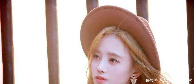 鞠婧祎的新白蛇造型抄袭杨幂,相似度百分之99