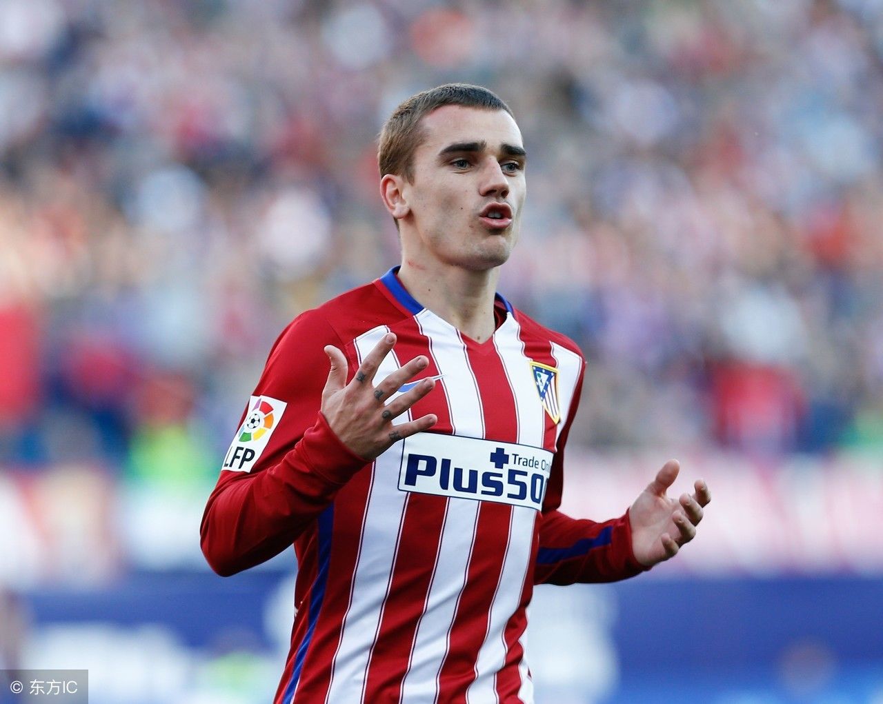 梅西C罗领衔2018世界足坛年薪排行榜,网友:果