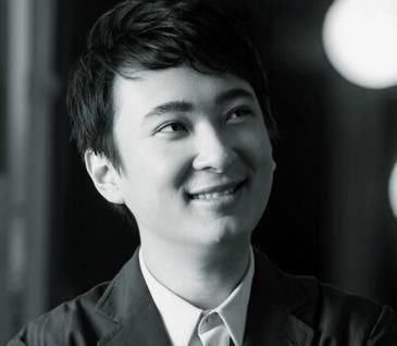 曝光阴阳合同王思聪力挺崔永元