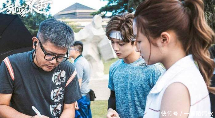 《甜蜜暴击》关晓彤大秀好身材,网友:真羡慕鹿