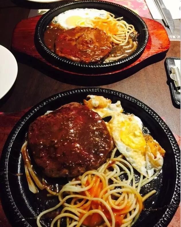 火爆抖音的撒盐哥竟杀到无锡?锡城这些牛排店