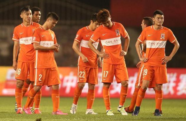 8场32球,单轮进球数排名中超历史第二