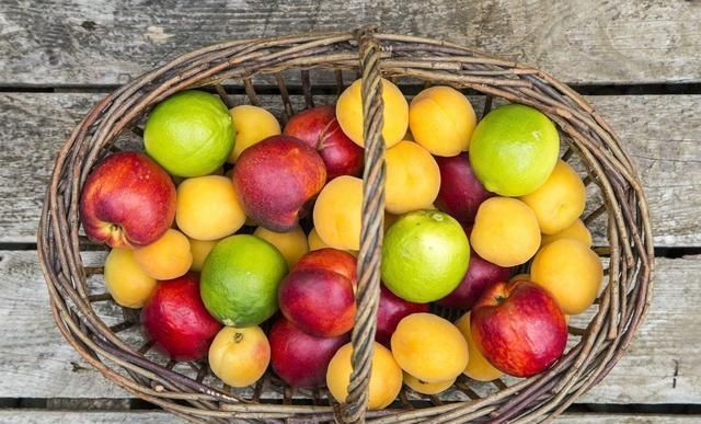 高血压不能吃的水果有哪些?这几样水果切记不