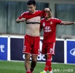 国足进下届世界杯稳了,看看新生代球员肌肉和