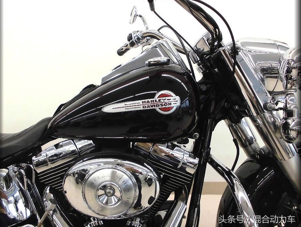 排量1450cc的哈雷摩托车FLSTC可不可以上高