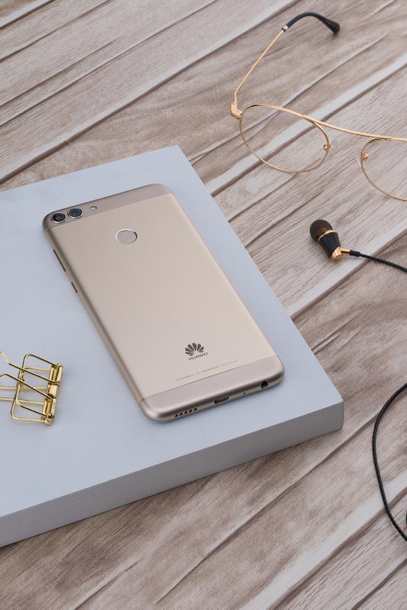 华为畅享7S上手分享,一部无愧华为传承的千元