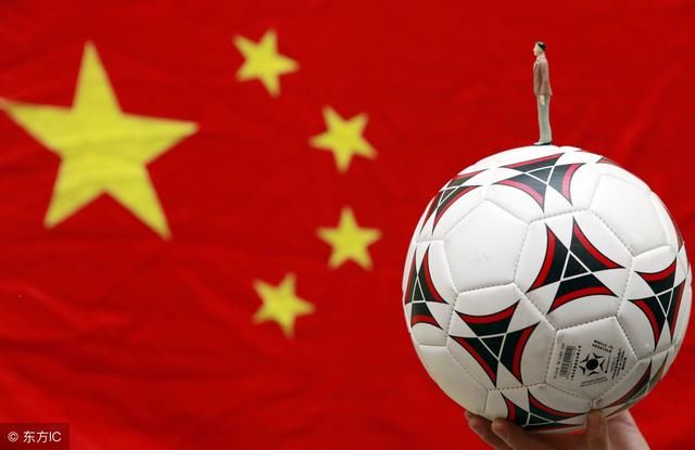 中国足球的禁区,归化外籍球员是否可行?