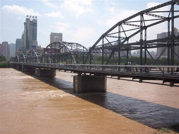 被中国人神化的