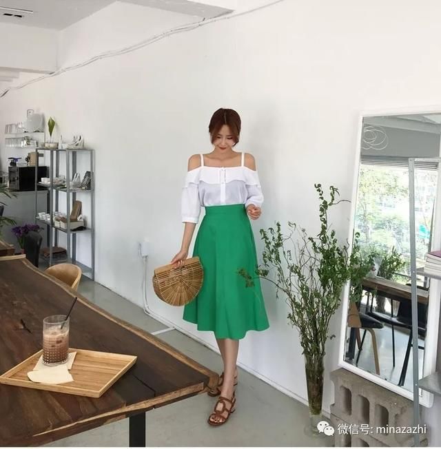 呕心沥血整理!这份宽肩&溜肩一字肩穿搭教程