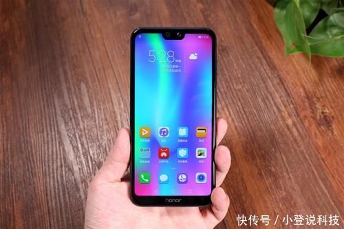 现在千元手机哪款好?2018年7月值得推荐5款千