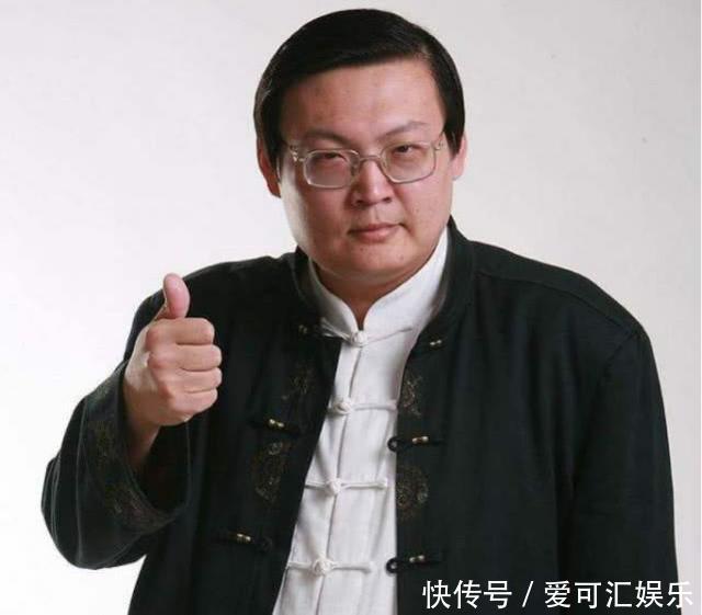 46岁梁宏达近照,娇妻小他4岁还是首席女主持,结婚20年至今无子