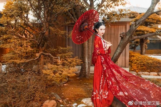 汉服种草拔草之朱砂痣白月光婚纱