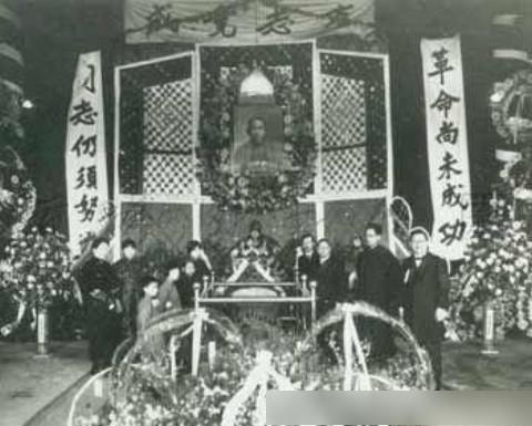 孙中山去世后，遗体差点被毁