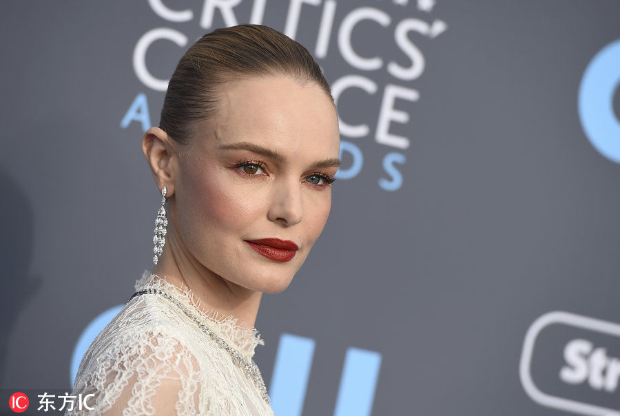 23届评论家选择奖:凯特波斯沃茨红唇最"妖艳"!