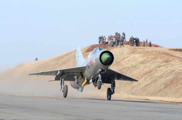 印度高官竟看不起中国歼20:称数公里外可探测