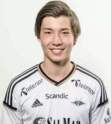 全球招揽华裔天才球员入籍!足协爆重磅计划,弯