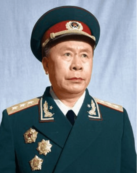 陈奇涵和朱德是挚友,教出一个元帅学生,他自