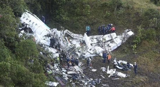 晨看新疆│2018年高考时间确定;男子膀胱取出