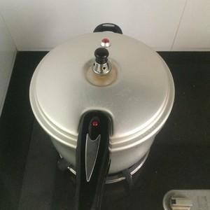 过年吃油腻了?海参小米粥,养胃润肠粥,刮刮肠