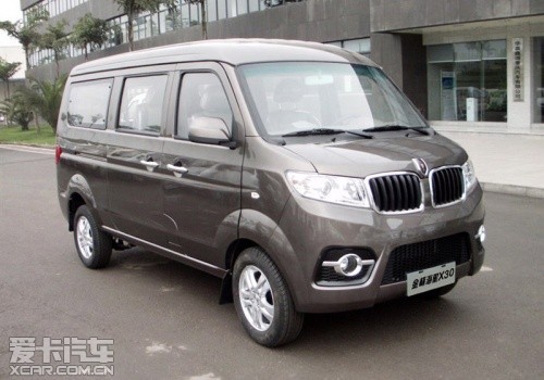 金杯小海狮X30图片及报价 国产面包车5.68万 金杯小海狮X30图片及报价 国产面包车5.68万