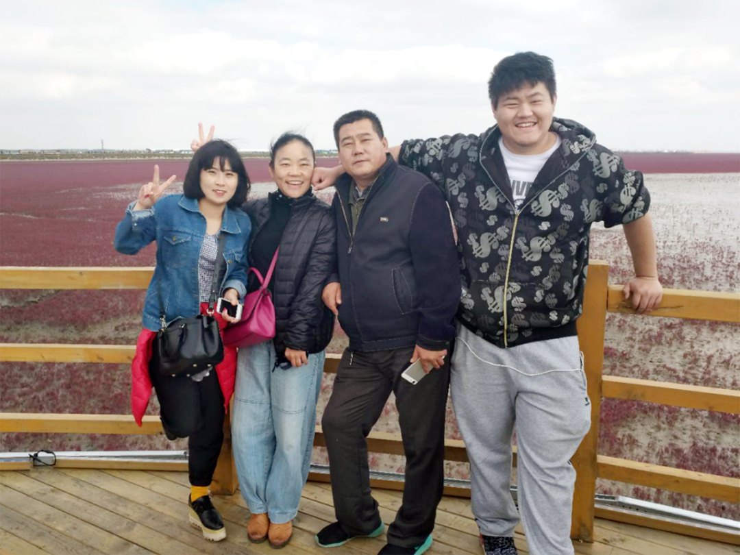 发现真善美｜任宏：14年捐资助学路，以爱之名传递真情_北京时间