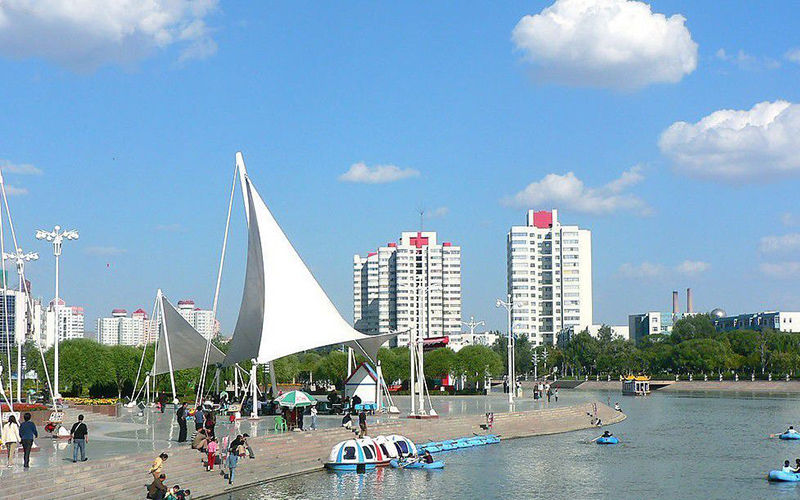 中国最发达的三个自治州州府,30个州府,只有这