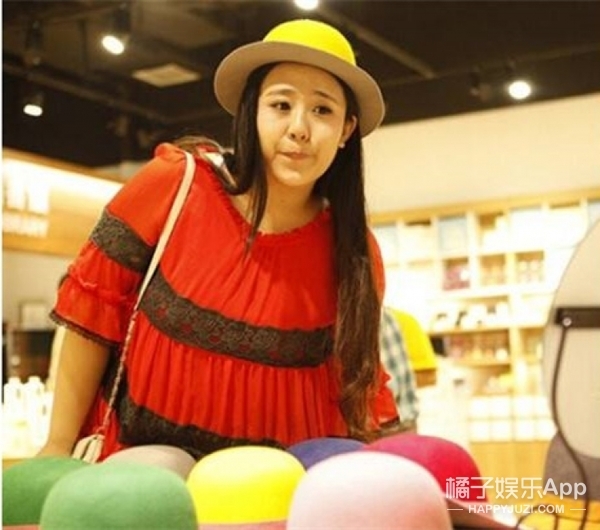 2013年走红网络的最美女胖子，不知道你们是否还有印象？看到照片应该都挺熟悉的，及伟佳。