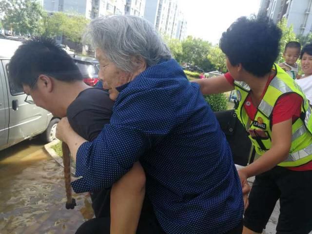 东营区志愿者:防汛救灾彰显最美东营人