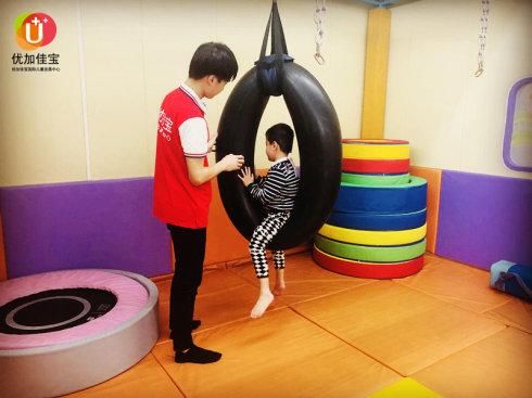 小孩脾气暴躁易怒是什么原因,怎么办?