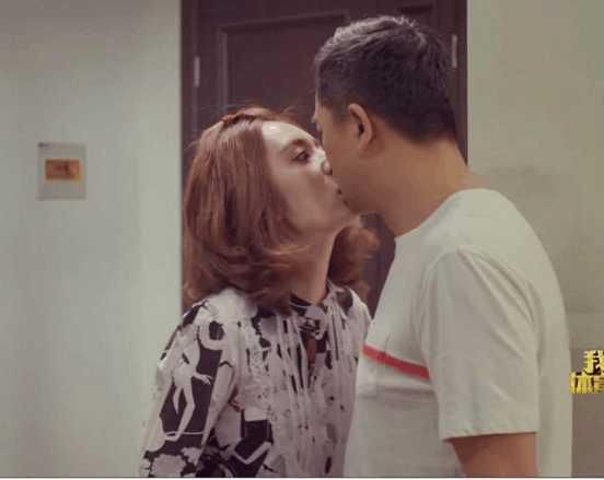 张嘉译患不死癌症,爱和王璐丹拍吻戏,相比鹿晗