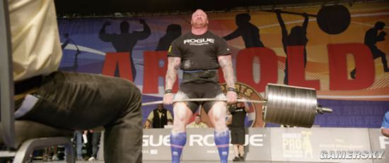 《权力的游戏》魔山扮演者打破硬拉世界纪录