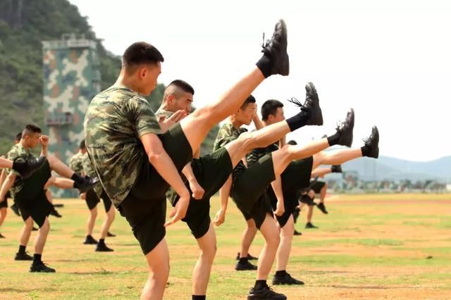 揭秘丨武警侦察兵教你突破格斗技能点,战场一