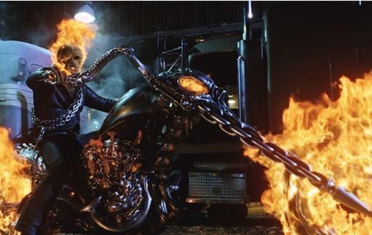 抄袭还是致敬?黄子韬最新肯德基广告造型撞脸