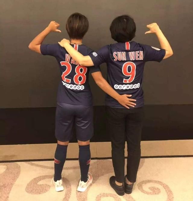 中国女足梅西,王霜正式加入大巴黎