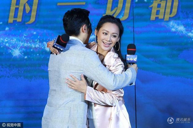 马小军米兰24年后重聚 仿佛回到阳光灿烂的日子