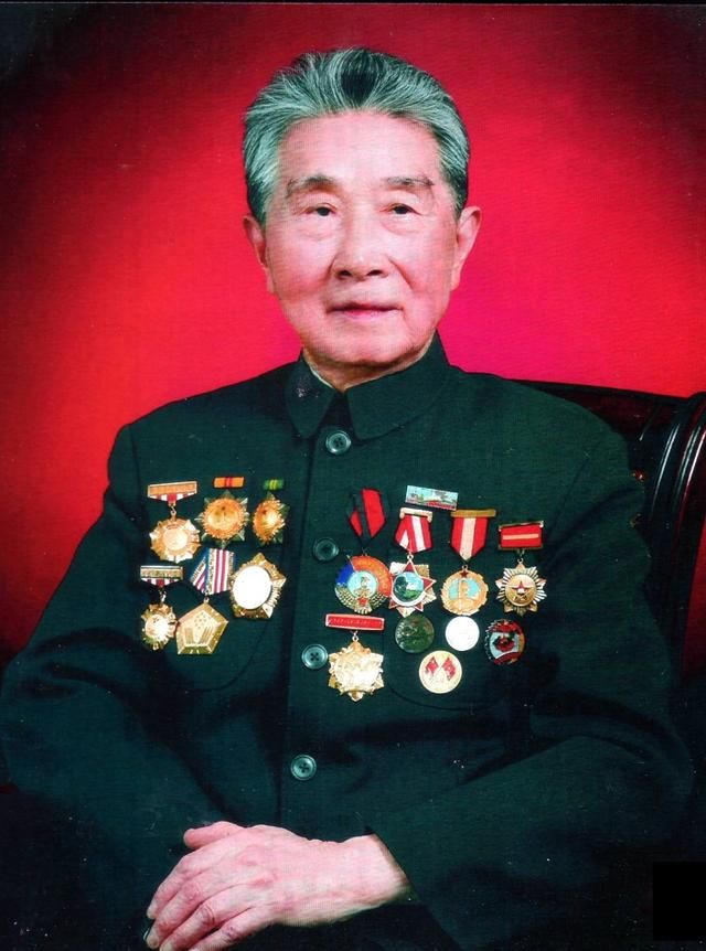 胆敢再说落后西方30年!独臂总师重出"江湖",只为造出最强坦克