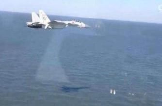 大批歼11B呼啸飞来,越南海警开足马力逃离,被