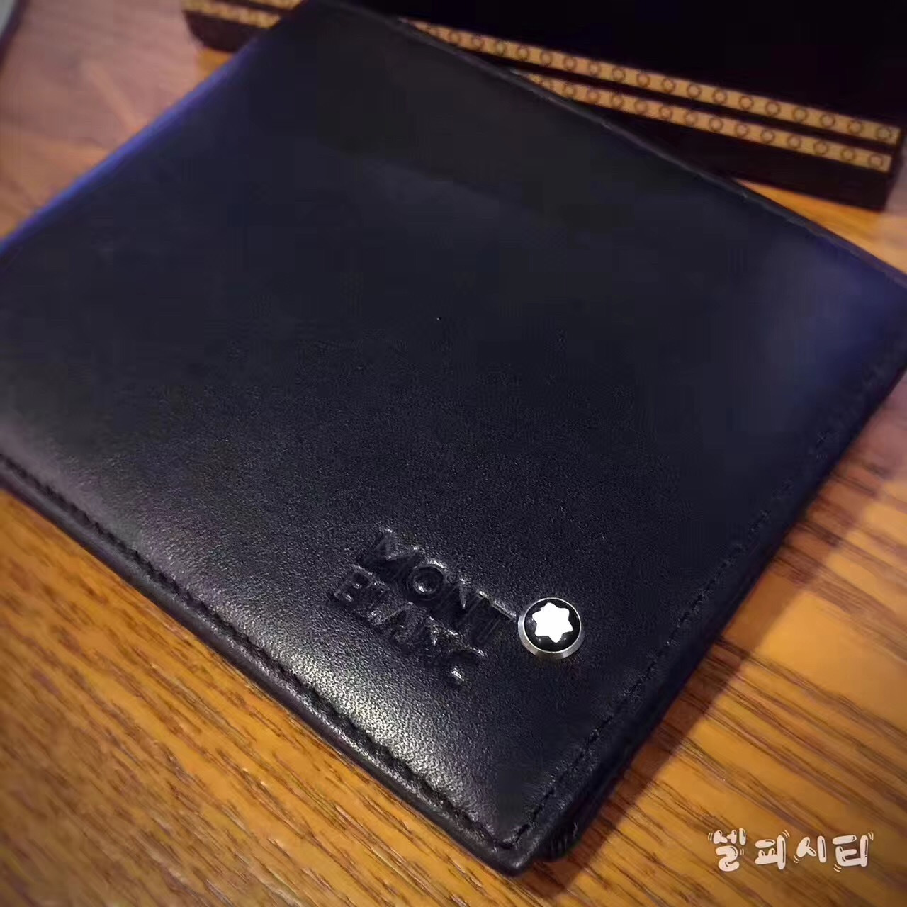 万宝龙属于什么档次?Montblanc万宝龙钱包推荐