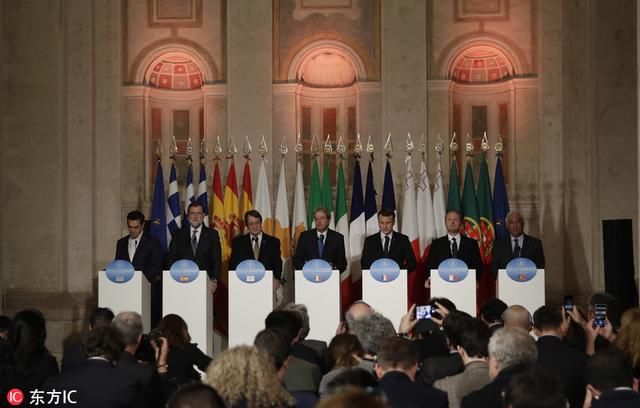 回顾:马克龙在意大利出席欧洲7国会议 抬头向